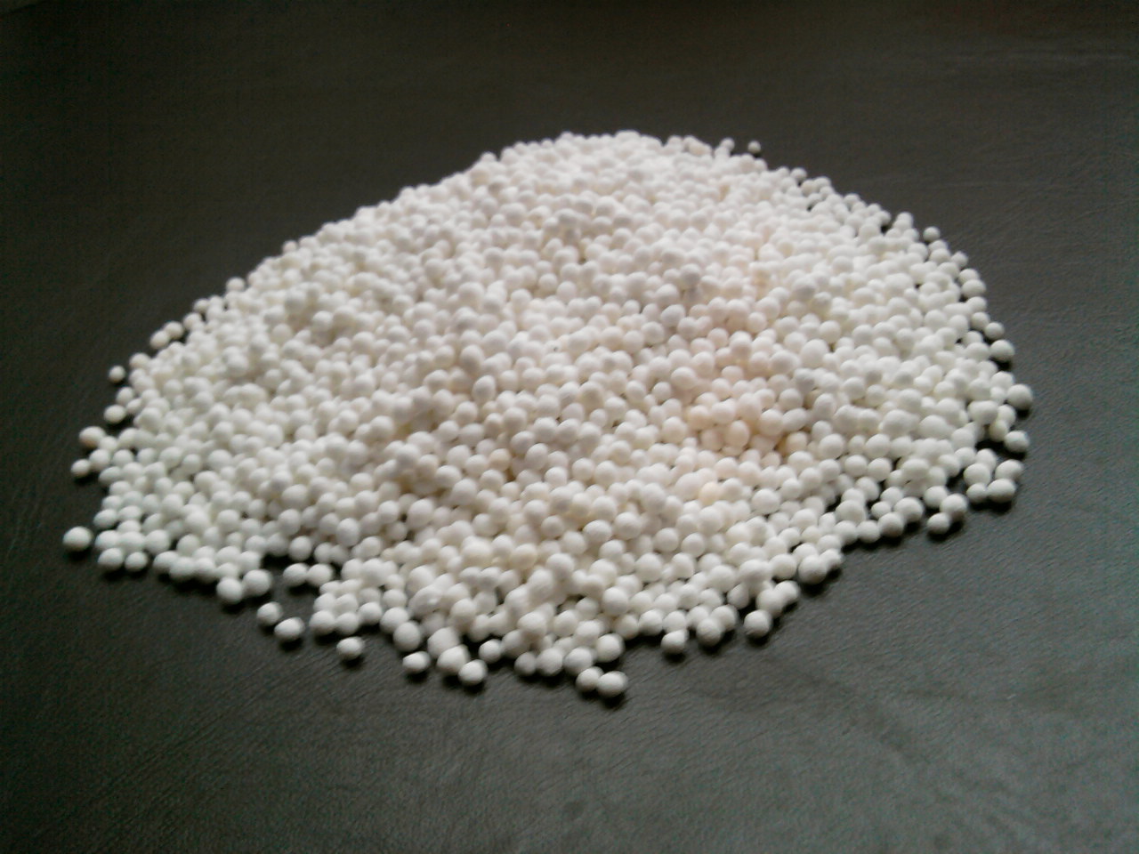 Manufacturers,Suppliers of Potassium Nitrate
